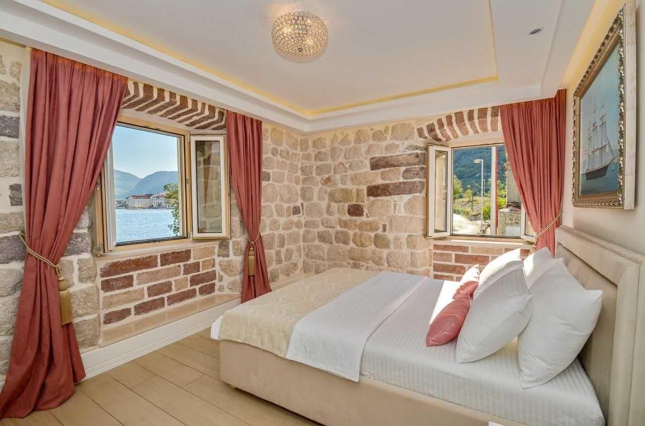Hotel Libertas Kotor Exterior photo
